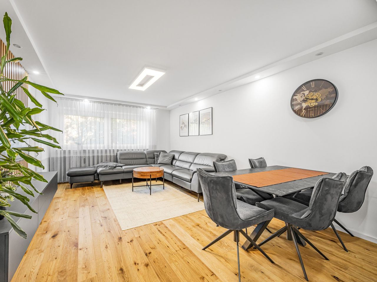 Wohn- und Essbereich