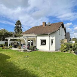 Freistehendes Familienparadies! Hier wird sich Ihre Familie wohlfühlen..