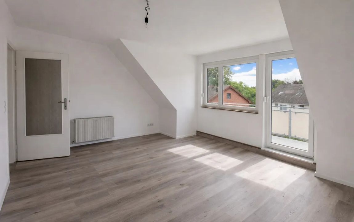 Wohlfühlwohnung mit Balkon und Einbauküche