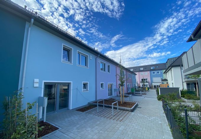 JAHN COLEUR – 14 Eigentumswohnungen & 13 Häuser