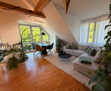 Attraktive, lichtdurchflutete Maisonette-Wohnung am Bunten Garten - Photo 1