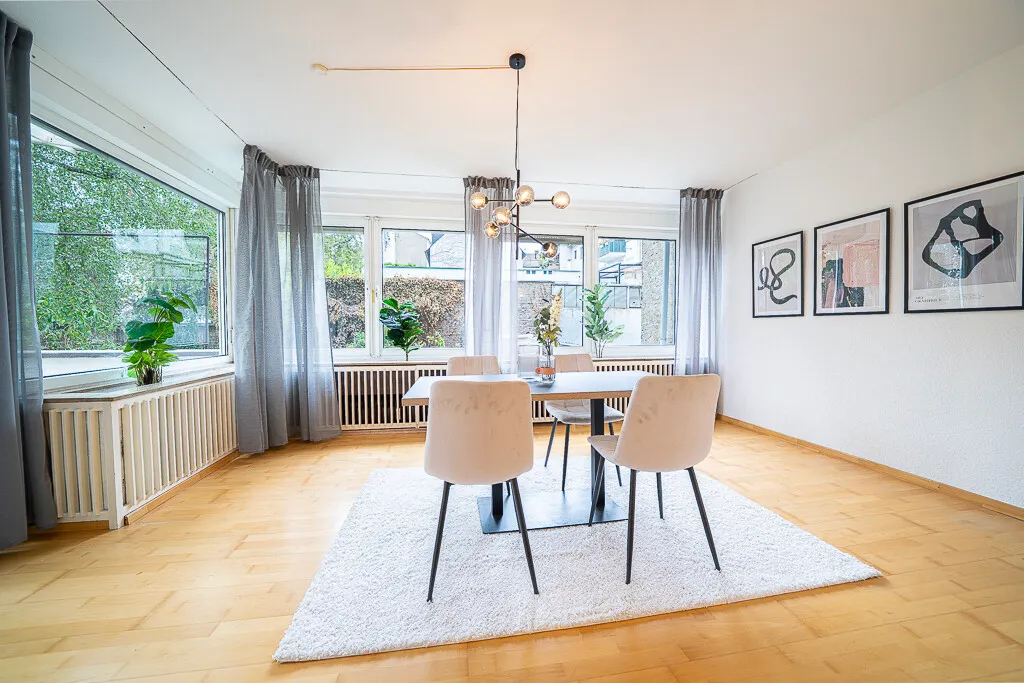 Wohnzimmer und Wintergarten