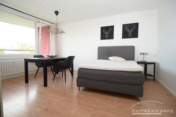 Ein-Zimmer-Wohnung in Moabit. Vollständig möbliert.