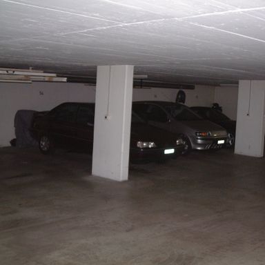 Tiefgaragenplatz Nr. 47 Mürtschenstrasse Buttikon