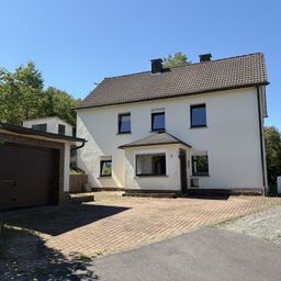 Perfekt für Handwerker: Renovierungsbedürftiges Einfamilienhaus mit großem Garten!