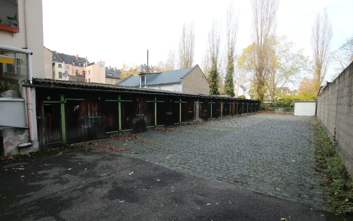 Garage in der Südlichen Vorstadt von Koblenz ab dem 01.10.26 zu vermieten!