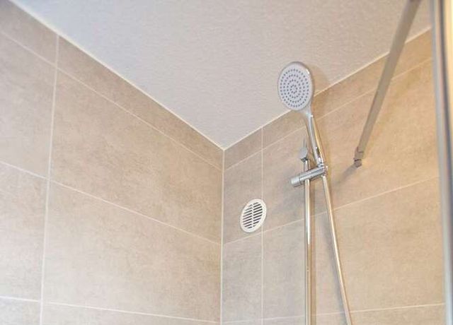 Dusche