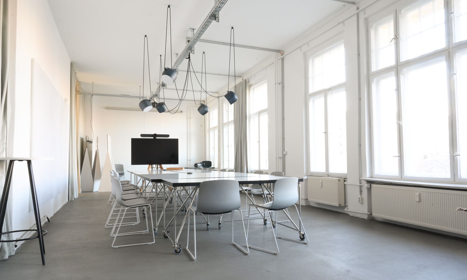 Ihr neuer Standort in Kreuzberg – Stilvolle Gewerbeeinheit im Fabrikhaus !