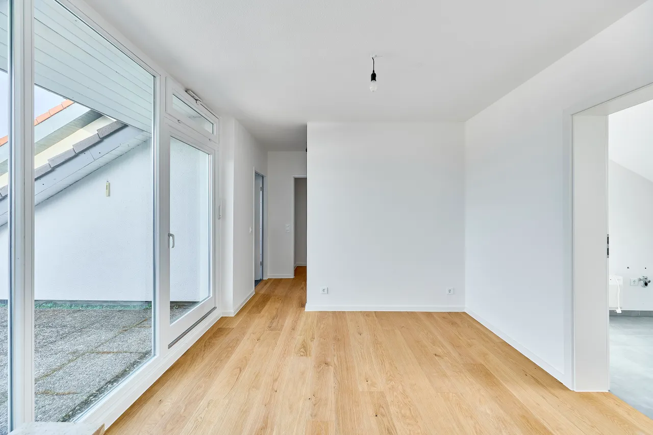 Traumhafte Loggia! Modernisierte 3-Zimmer-DG-Wohnung in Schwetzingen zur Miete - Photo 1