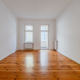Urbaner Altbau-Charme: 3 Zimmer mit besonderem Flair !