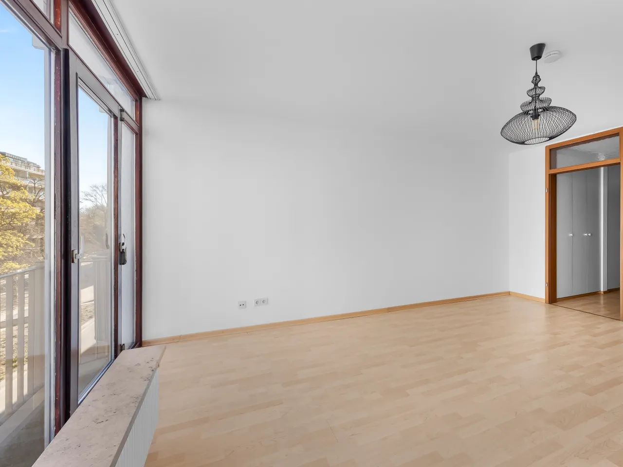 Wohn- und Schlafzimmer