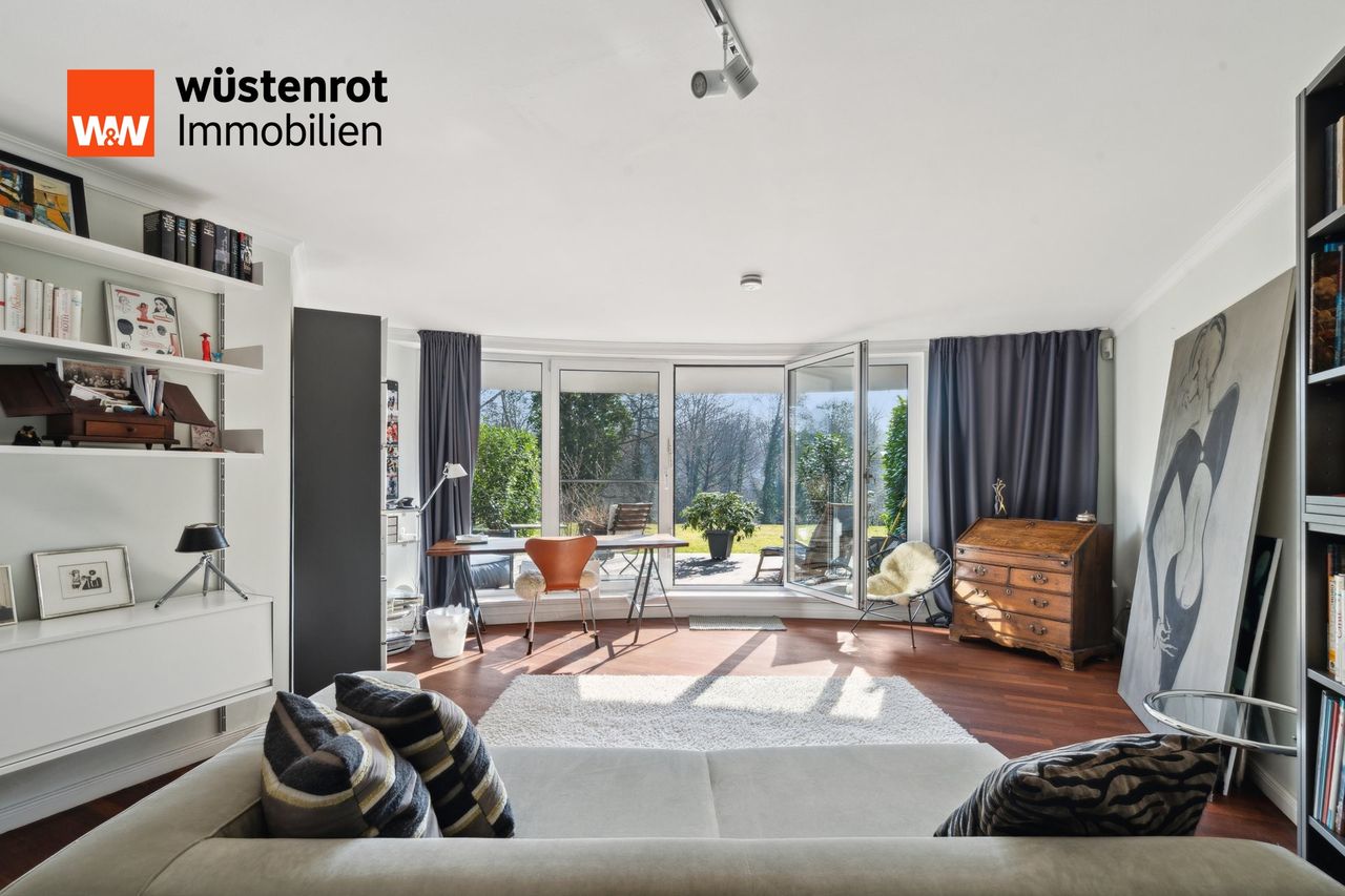 Bootssteg auf dem Grundstück