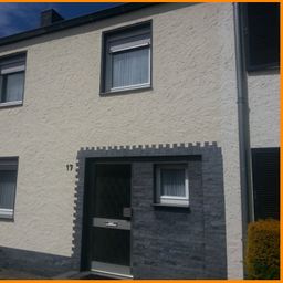 Toll aufgeteiltes, kleines Haus mit Kachelofen. Lassen Sie sich begeistern. 
****PROVISIONSFREI****