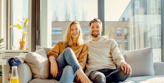 1773142036_Junges-Paar-2