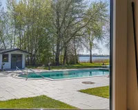 Blick auf den Pool