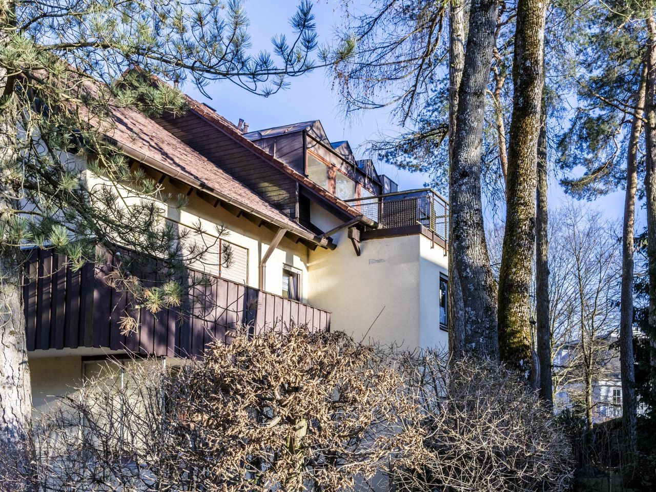 Kleines Mehrfamilienhaus