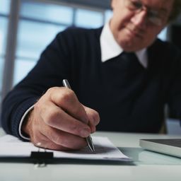 Was sind Gr&uuml;nde f&uuml;r eine fristlose K&uuml;ndigung: Wenn das Arbeitsverh&auml;ltnis sofort endet