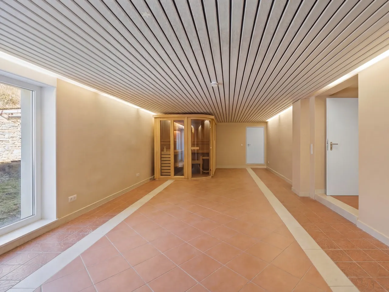 Kellergeschoss Hobbyraum Sauna (ehem. Schwimmbad)