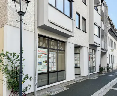 Laden- und Bürofläche mit Schaufenster in zentraler Innenstadtlage von Bad Hönningen!