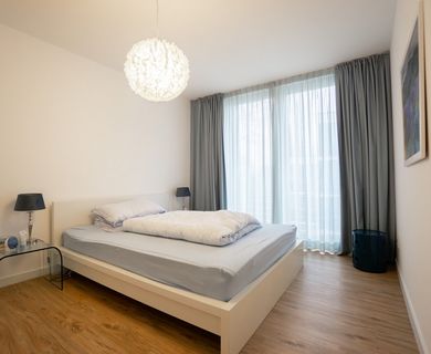 Düsseldorf-Oberkassel: Exklusives Wohnen in Oberkassel – Großzügige Traumwohnung mit Blick ins Grüne - Foto 5