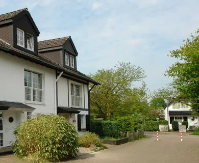 Sehr gepflegtes, sonniges Einfamilienhaus in Ratingen-Volkardey !