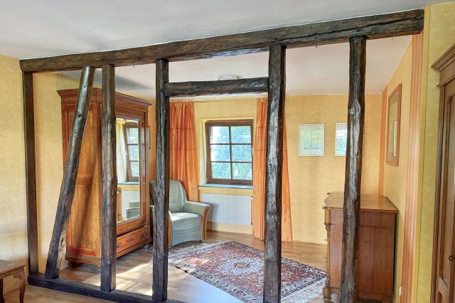 OG links Schlafzimmer