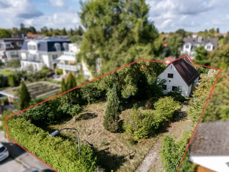 Grundstück