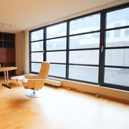 KREFELDER STADTMITTE: BÜRO, Praxis im erdgeschoss zu kaufen m. Innenhof u. Garage