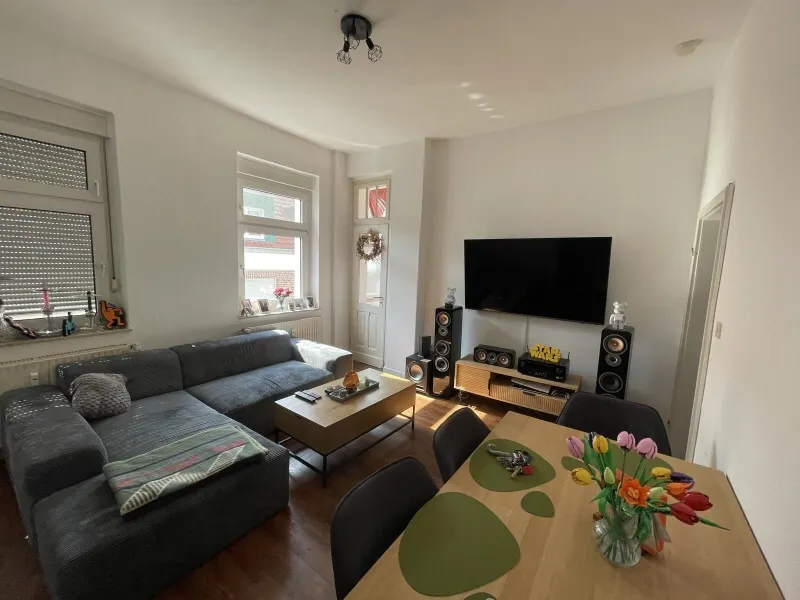 Gepflegte 2-Zimmer-Altbauwohnung mit Garten - Foto 1