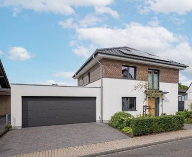 Wohntraum in Spich- Luxeriöses Einfamilienhaus mit Einliegerwohnung – KfW55