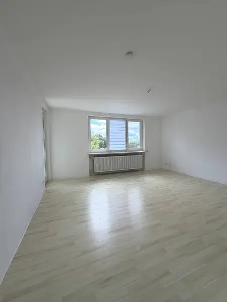 Wohn/ Esszimmer