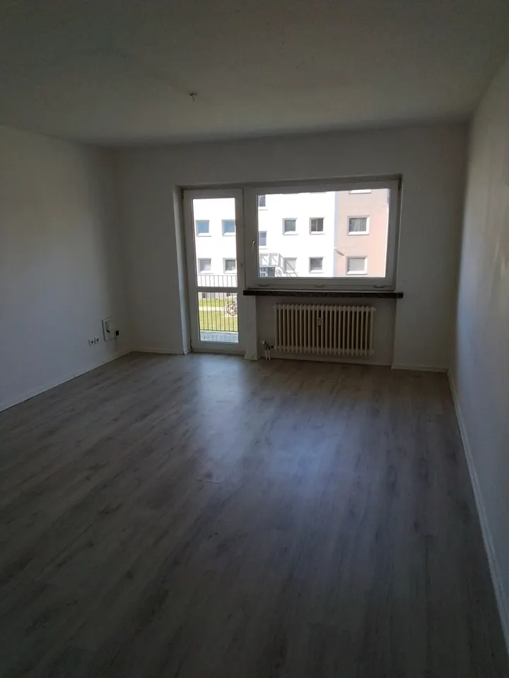 Ihr neues Zuhause: Stilvolle 4-Zimmer-Wohnung zum Wohlfühlen - Foto 1