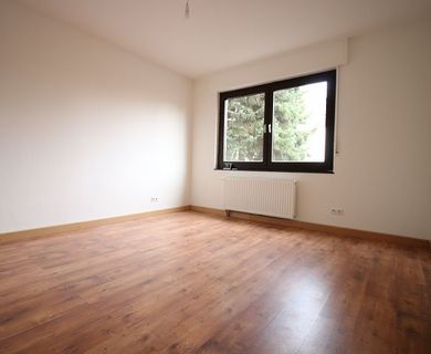 MIT EINBAUKÜCHE: 2-ZIMMERWOHNUNG NAHE DES HELIOS KLINIKUMS IN KREFELD