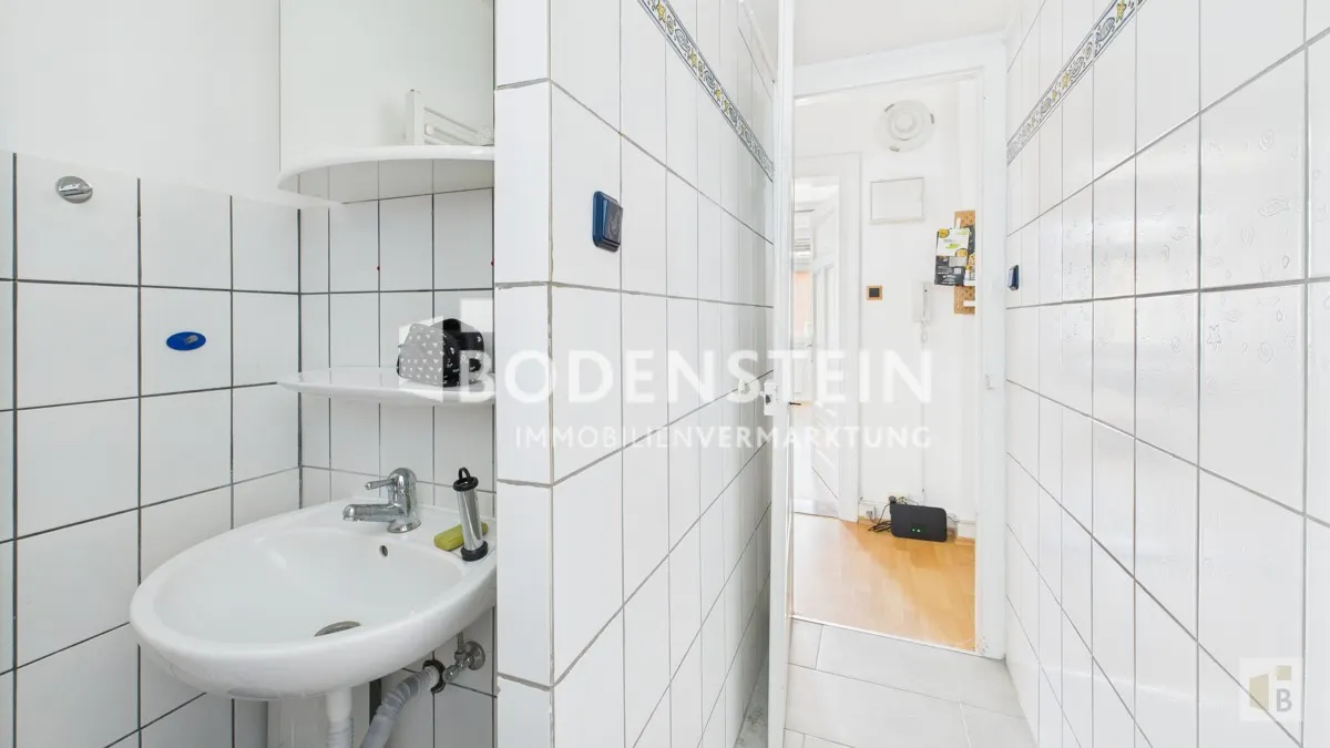 Badezimmer Etage II