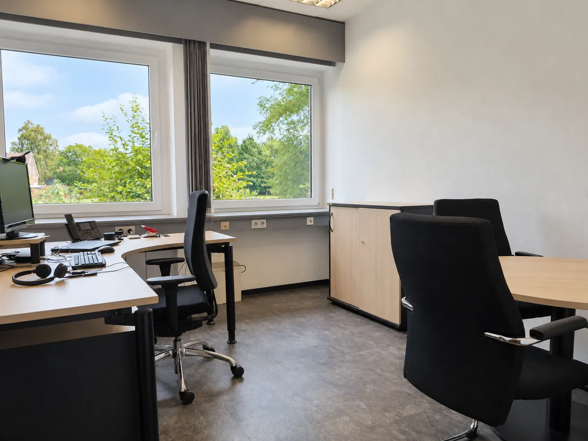 Büro 2