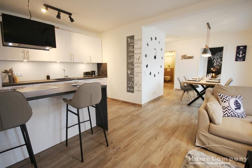 Wohn- Essbereich mit offene K&uuml;che