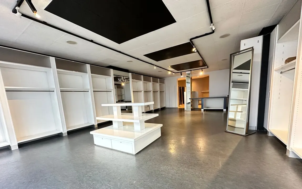 Viel Raum für Ihre Geschäftsidee – charmantes Ladenlokal im Herzen von Kleve