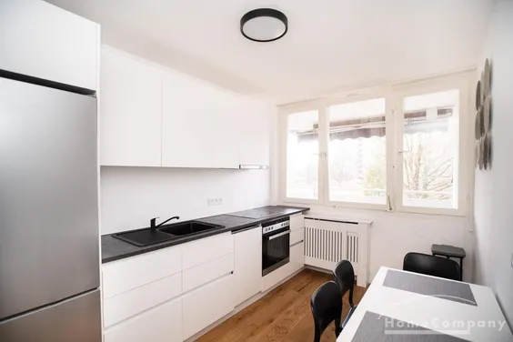 Voll möblierte 5-Zimmer-Wohnung in Unterhaching