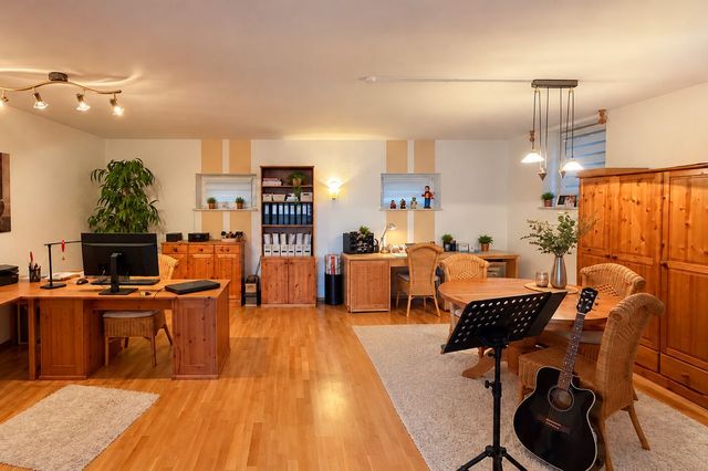 Büro (EG)