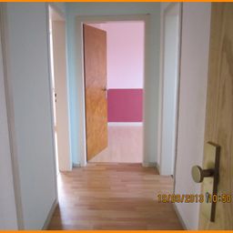 Helle 3-Zimmer-Wohnung im 2. OG mit Gartennutzung sucht Sie !