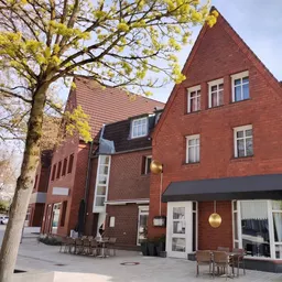 Gepflegtes Wohn-und Geschäftshaus in top Lage