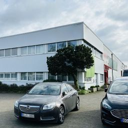 *PROVISIONSFREI* ca. 430 m² – 860 m² Büro-/Praxisräume zu vermieten
