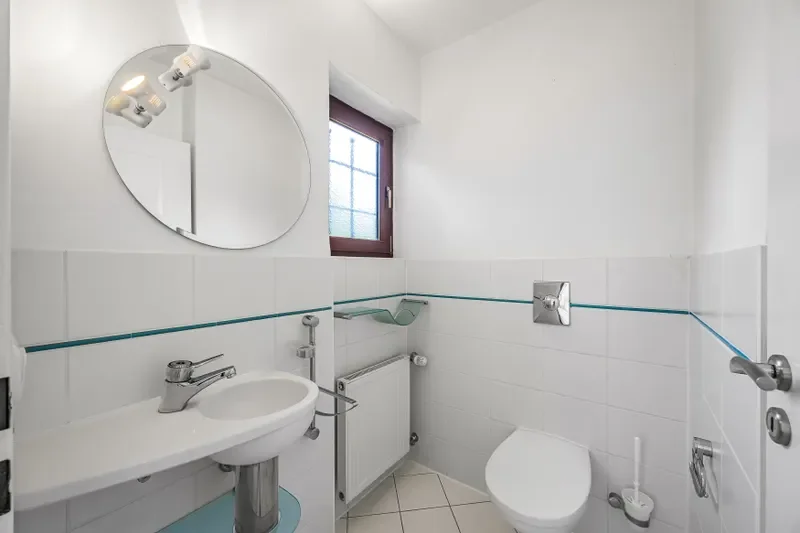 Gäste-WC im Erdgeschoss