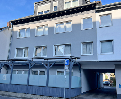 Attraktives Mehrfamilienhaus in Bergisch Gladbach – Refrath