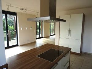 Hier bleiben keine Wünsche offen! Tolle Wohnung mit vielen Extras! - Photo 3