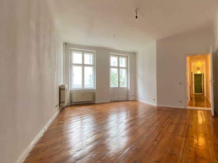 2-Zimmer Altbau in ruhiger Lage !