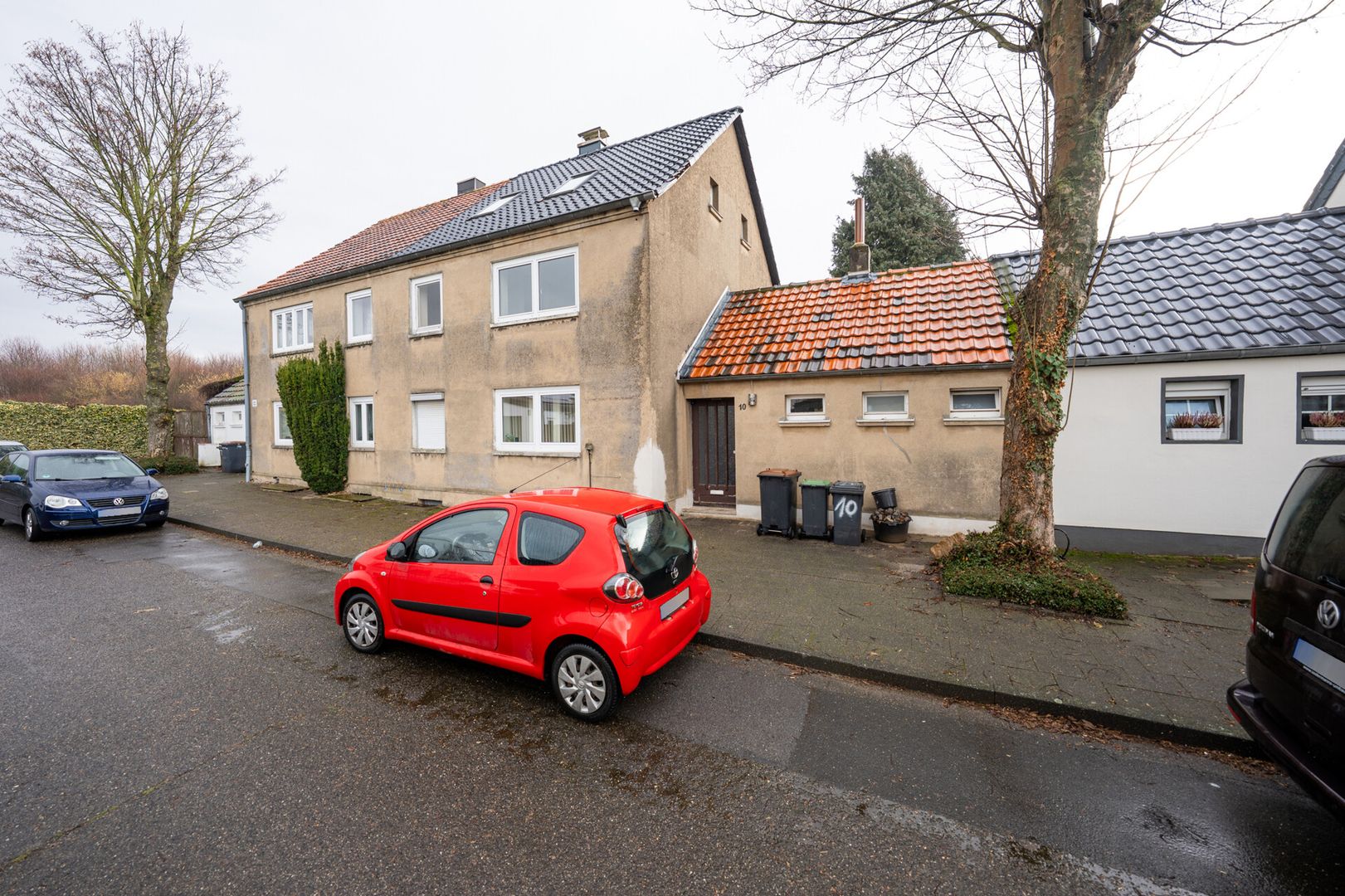 Charmante Doppelhaushälfte mit Ausbaureserve und vielseitigen Nutzungsmöglichkeiten auf 116m² Wfl.