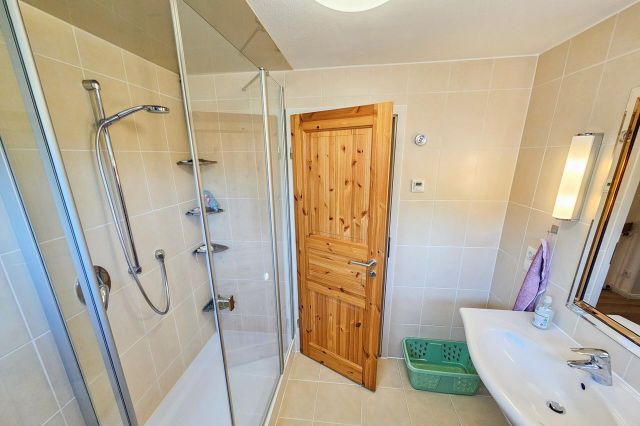 Badezimmer im DG
