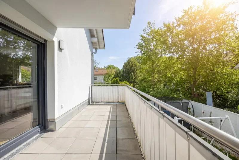 Großer Südostbalkon