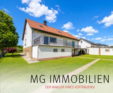MG – Wohnen mit Weitblick: Gepflegtes Einfamilienhaus mit Einliegerwohnung, ausgebautem Dachgeschoss